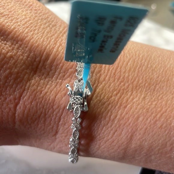 Moissanite 925 sterling silver bracelet 7” - Picture 3 of 10